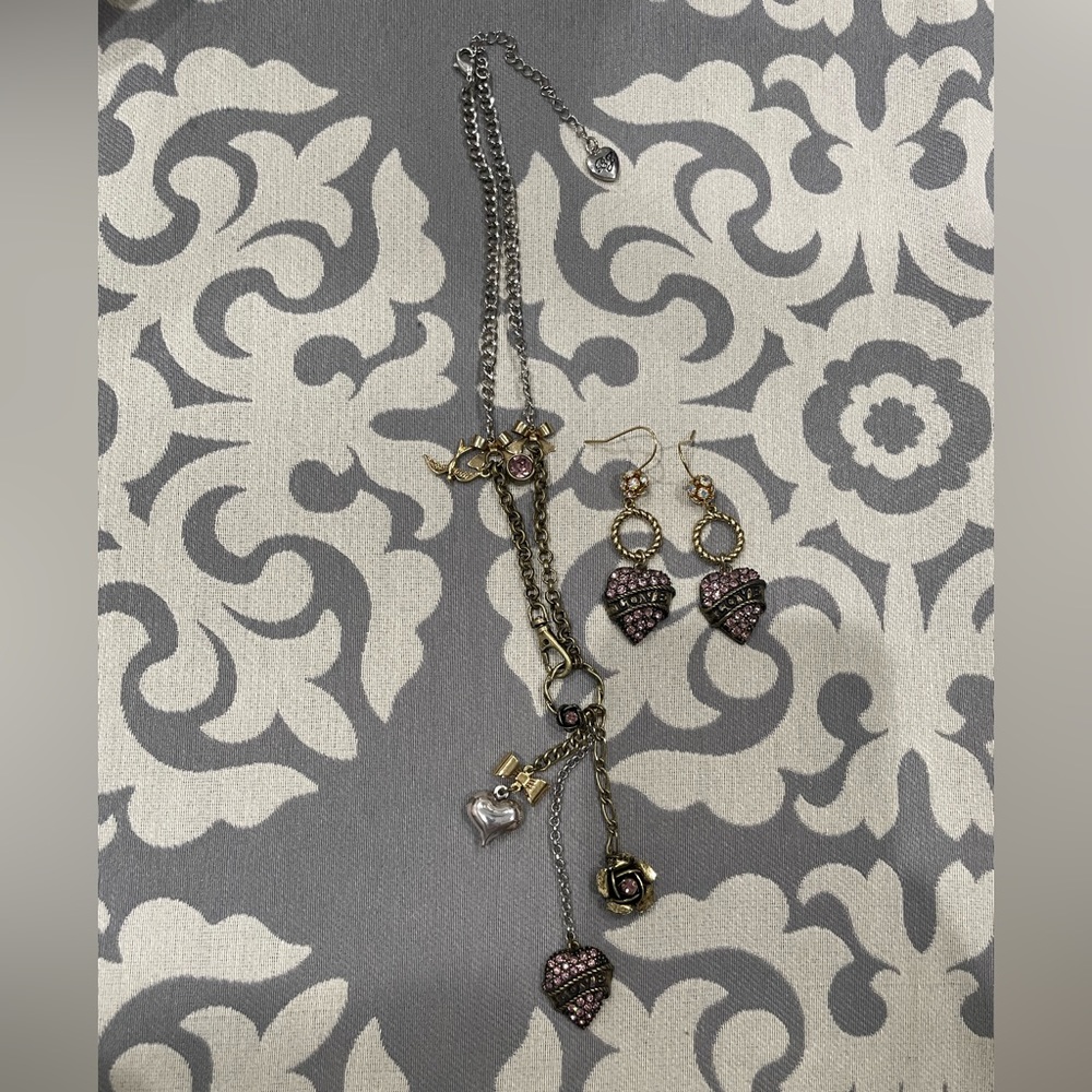 Betsey Johnson ‘Love’ Necklace & Earring Set
